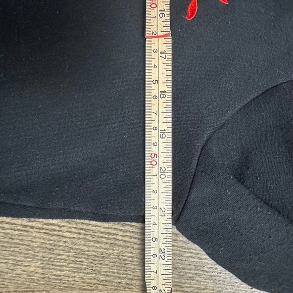 Adrian Delofield Black Embroidered Cardinal Bird Holiday Christmas Sweatshirt - Picture 7 of 7